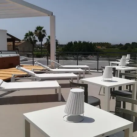 Casa Umeli 4*