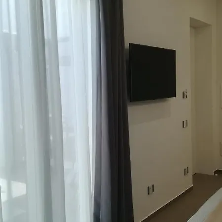 Casa Umeli 4*