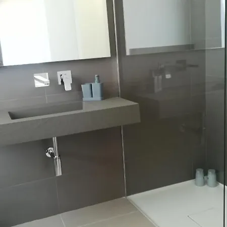 Casa Umeli Πανσιόν