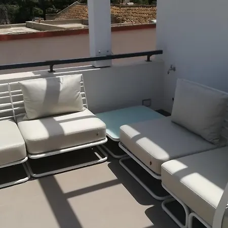 Casa Umeli Πανσιόν 4*
